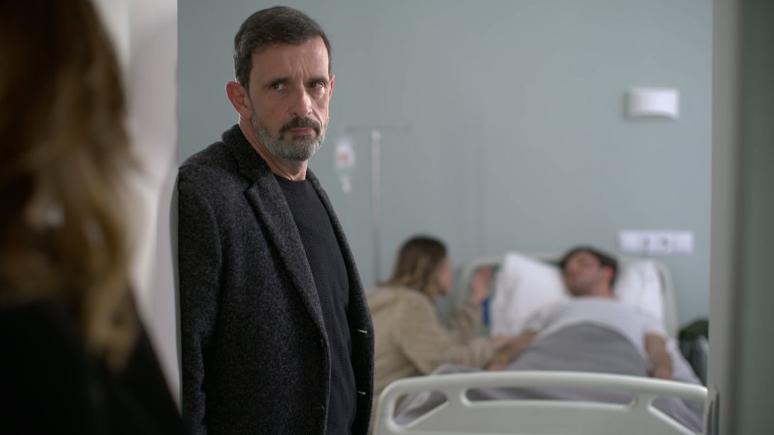 Μαύρο Ρόδο |  Το νέο τραγούδι με τίτλο "Σ’ Ευχαριστώ" και η σκηνή - έκπληξη όπου θα ακουστεί απόψε