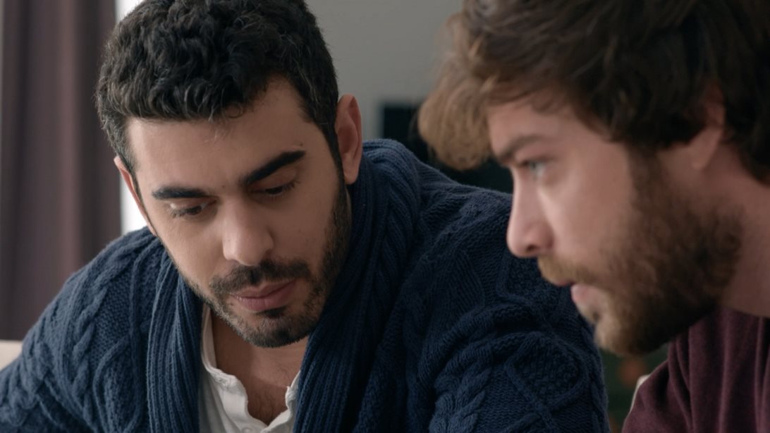 Το Τατουάζ: Τι θα συμβεί στα επόμενα επεισόδια: Η Τατιάνα και ο Γρηγόρης προβληματίζονται για τον τρόπο δράσης του Ορφέα και στήνουν μια παγίδα…