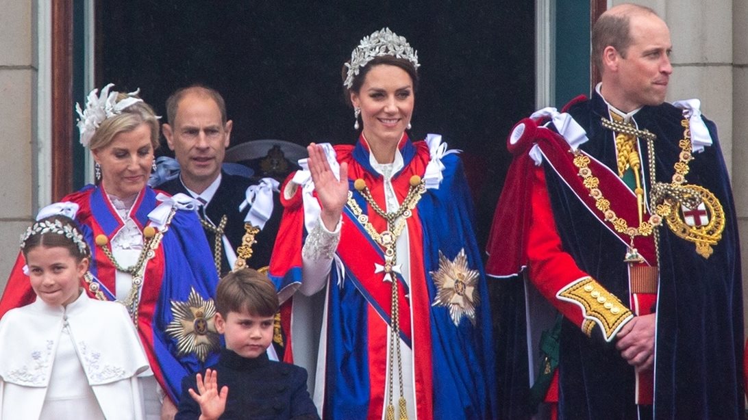 Πρόβα για το μέλλον | Οι κρυφές λεπτομέρειες της "βασιλικής" εμφάνισης της Kate Middleton