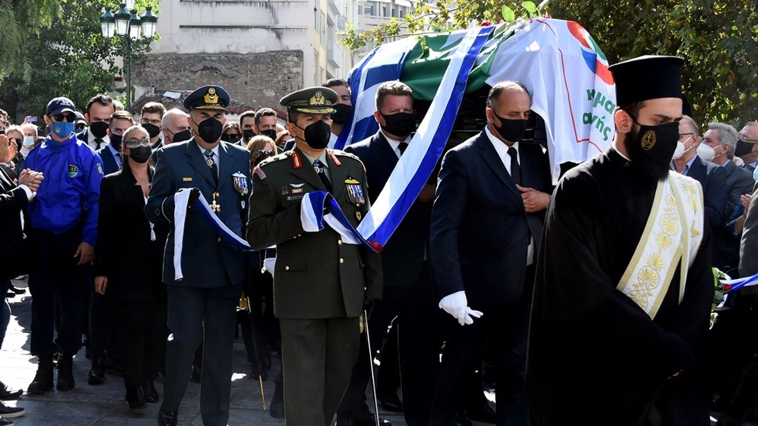 Ράγισε καρδιές 7χρονη στην κηδεία της Φώφης Γεννηματά: &quot;Μη φοβάσαι, θα είναι κοντά οι άγγελοι&quot;