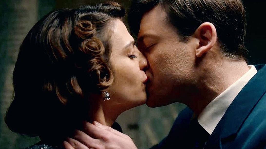 Μόνο στο Yupiii! Το Σπίτι Δίπλα Στο Ποτάμι: Η Μελισσάνθη διαλύει το προξενιό του Άγγελου