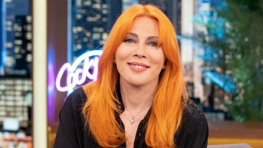 Η Σμαράγδα Καρύδη με το μπικίνι που κάθε γυναίκα χρειάζεται στη συλλογή της