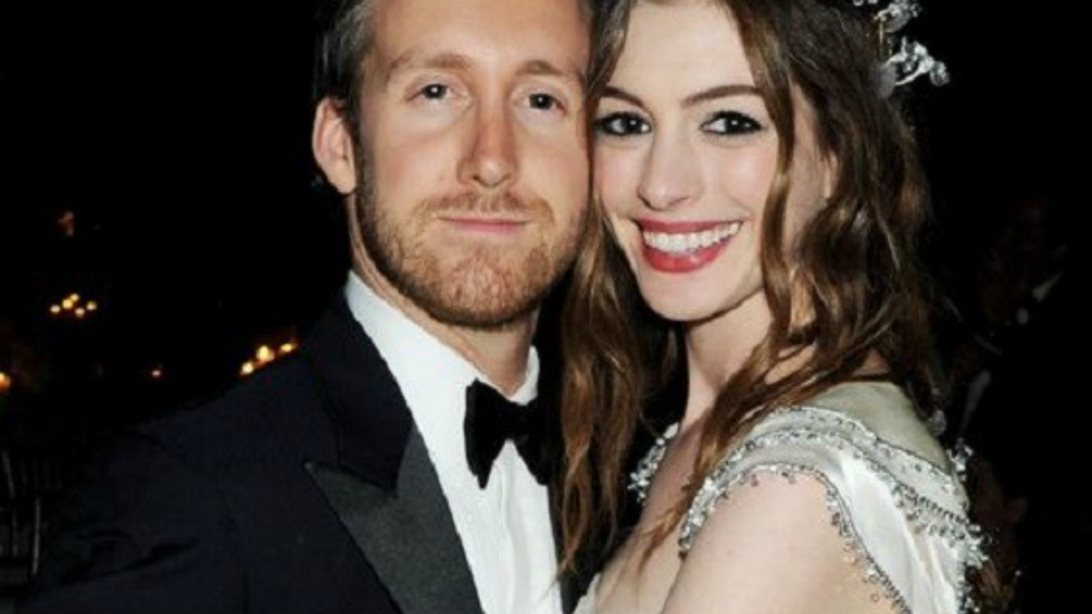 Anne Hathaway : Η ηθοποιός πιθανότατα γέννησε και δεν το κατάλαβε κανείς
