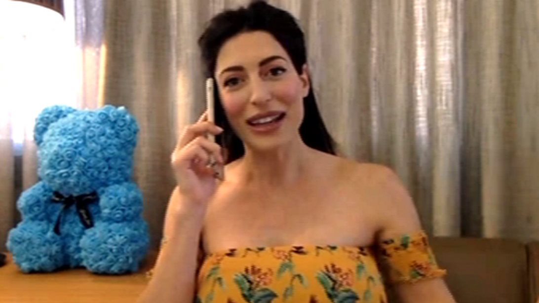 Φλορίντα Πετρουτσέλι: Η εμφάνιση στη Μενεγάκη δυο μέρες μετά τη γέννηση του γιου της!