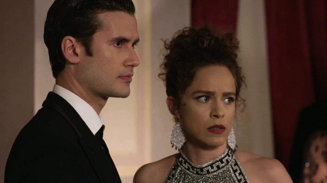 'Δεν έχω συνειδητοποιήσει ότι τελειώνουν οι "Άγριες Μέλισσες". Με στεναχωρεί όλο και περισσότερο"