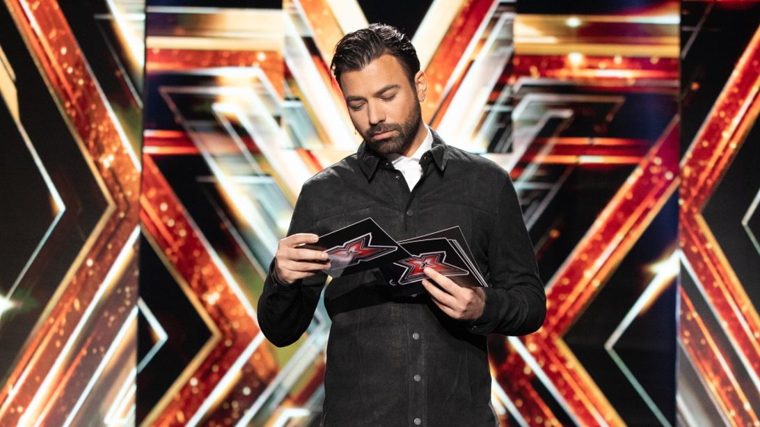 X-Factor | Τα Chair Challenge ξεκίνησαν! Δείτε τη λαμπερή έναρξη με τον Αντρέα Γεωργίου