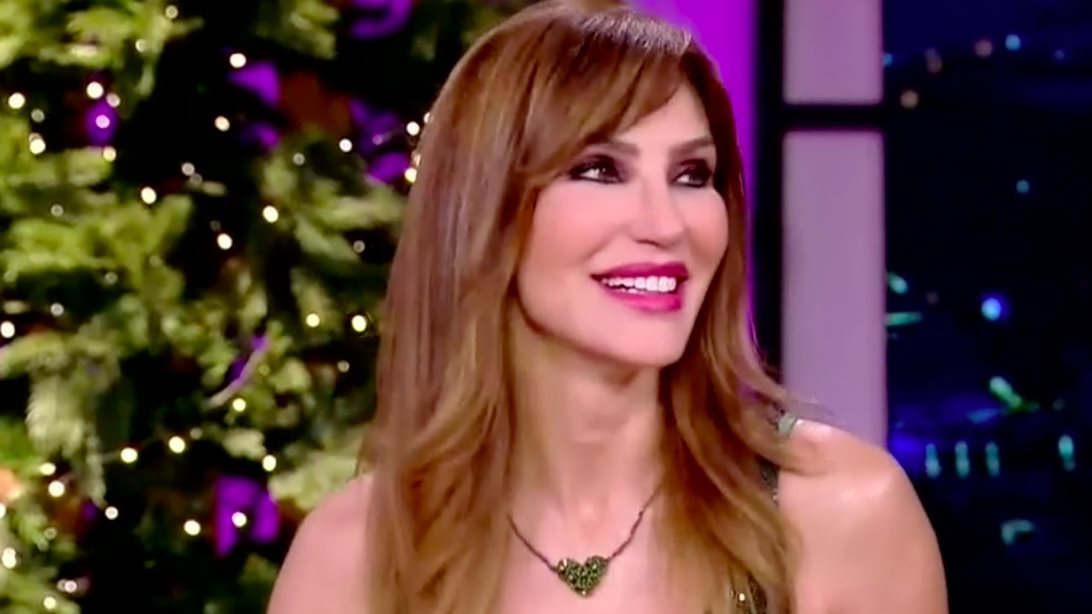 Η Βίκυ Χατζηβασιλείου στη θέση της Σοφίας Μουτίδου στο &quot;Real View&quot;