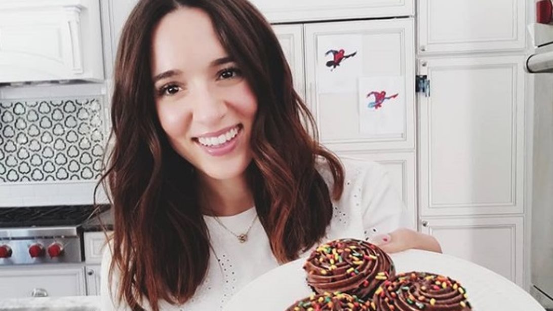 Καλομοίρα : H απίθανη μεταμφίεση με την οικογένειά της για το Halloween