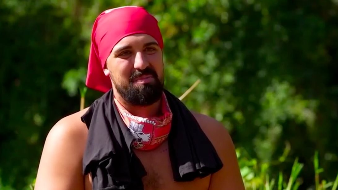 Survivor | Gio Kay κατά Μιχάλη Σηφάκη: "Φαίνεται ταλαιπωρημένος, μεγάλος κύριος, παππούλης"
