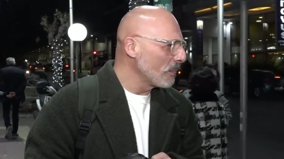 Ο Νίκος Μουτσινάς στην πρώτη αντίδραση μετά τις φήμες τηλεοπτικής επιστροφής