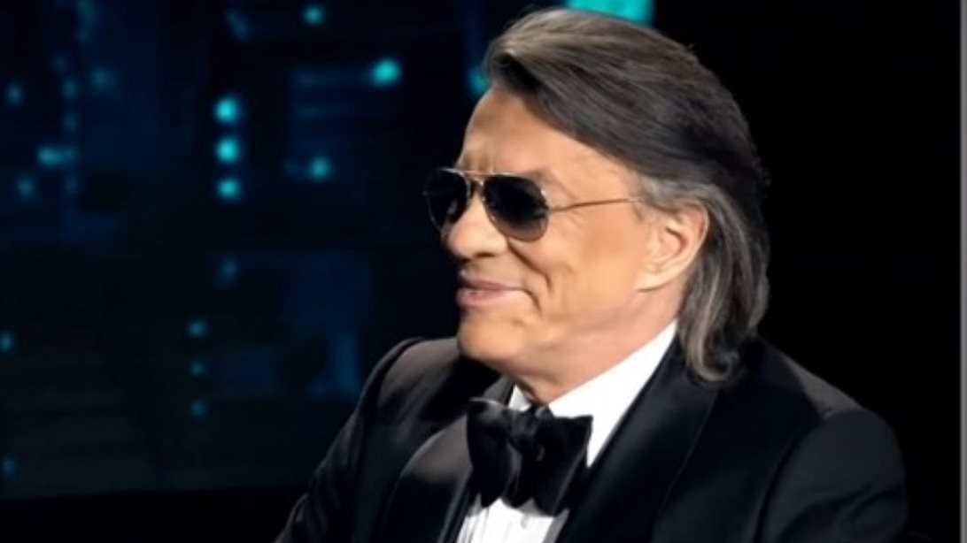 Ηλίας Ψινάκης: "Τα δικά μου Χριστούγεννα.. τα γάμ…ες!"