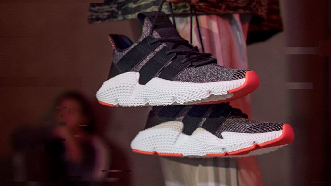 Αυτό είναι το νέο αγαπημένο sneakers των stars!
: Μάθε τα πάντα για το adidas Prophere, το νέο αγαπημένο παπούτσι των sneakerheads!