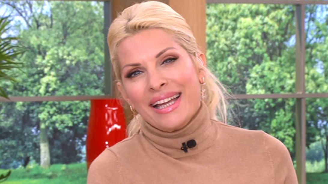 Ελένη Μενεγάκη: Ο σπαρταριστός διάλογος με τον Μάκη Παντζόπουλο που αποκάλυψε on air!