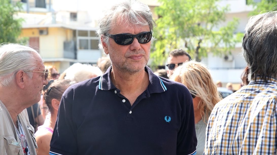 Οδυσσέας Σταμούλης: &quot;Σας εκλιπαρώ να με αφήσετε ήσυχο. Σεβαστείτε το πένθος μου&quot;
