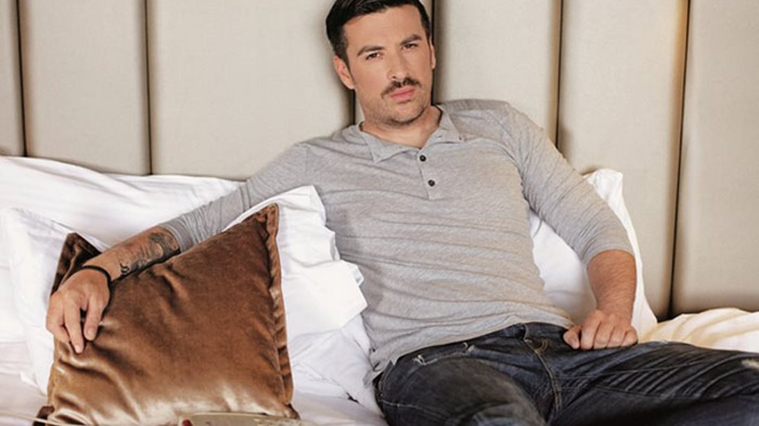 Γιάννης Αϊβάζης: Η συγγνώμη στη Μαρία Κορινθίου: Τι συνέβη;