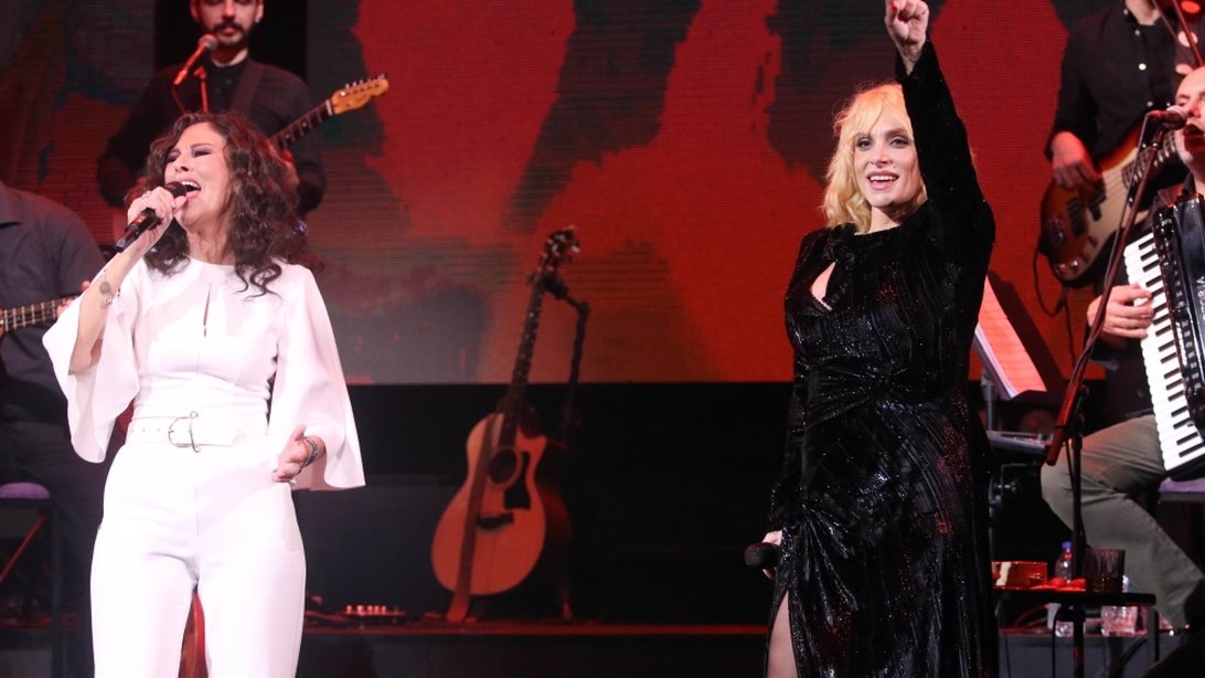 Ελευθερία Αρβανιτάκη - Ελεωνόρα Ζουγανέλη | Για τρεις τελευταίες παραστάσεις στο VOX