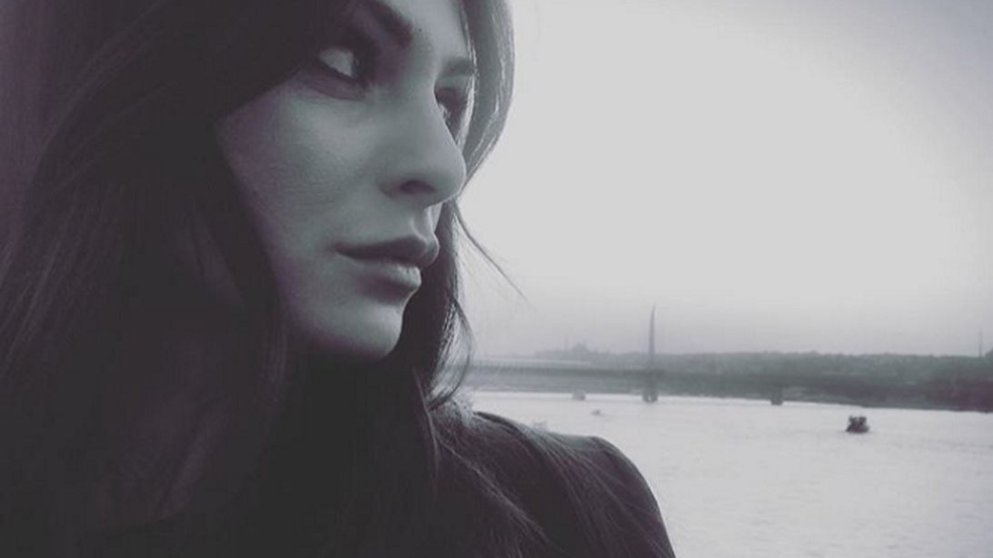 Υβόννη Μπόσνιακ: Το μυστικό ταξίδι στην Τήνο και το τάμα πριν τον γάμο της με τον Αντώνη Ρέμο