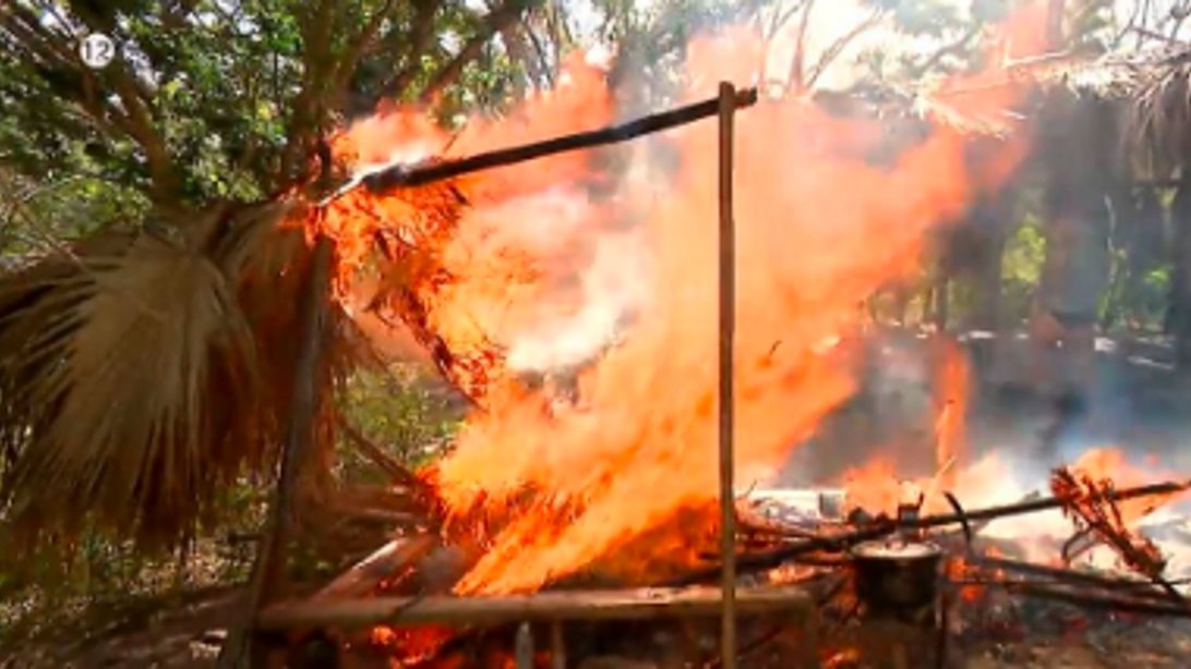 Survivor All Star | Mια καλύβα καίγεται α λα "ένα σπίτι καίγεται" στο ριάλιτι επιβίωσης