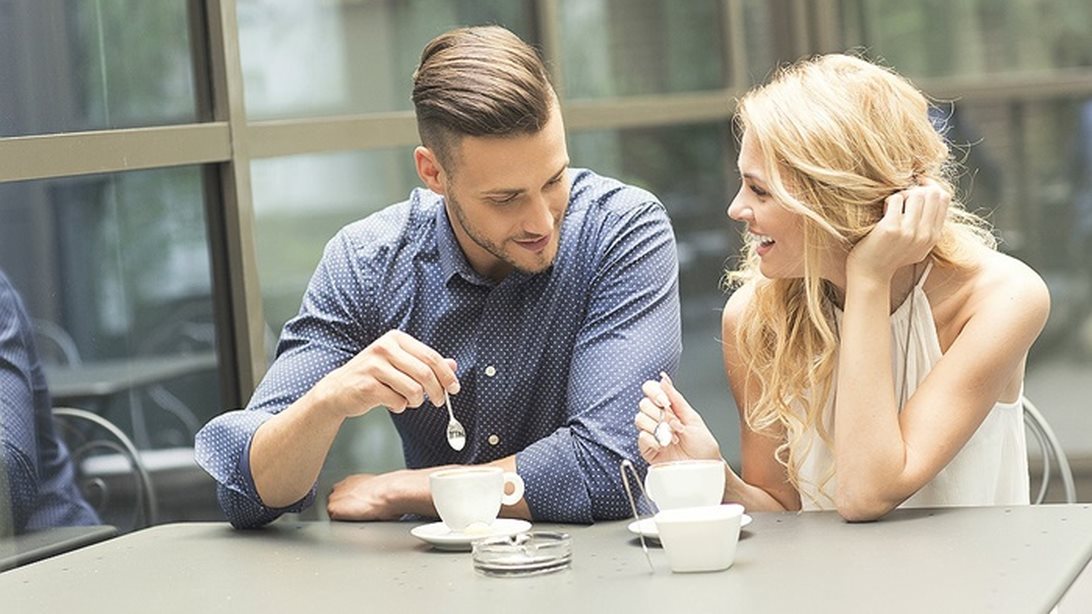 Τι να φορέσεις στο πρώτο ραντεβού μαζί της
: Οδηγός για να κερδίσεις την πρώτη εντύπωση