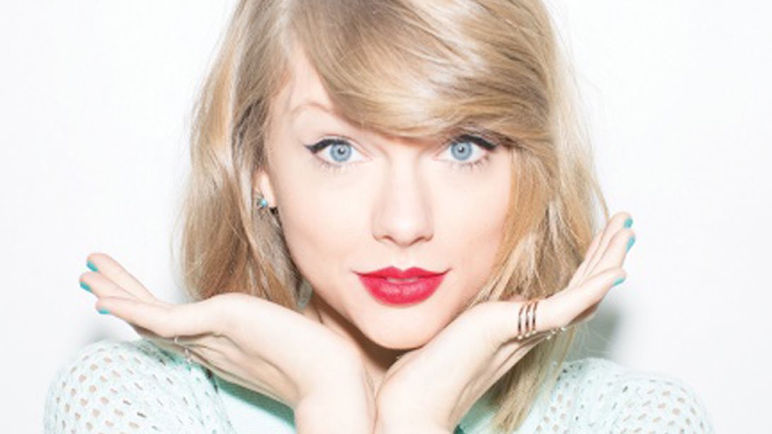 Taylor Swift: Οι ευχές των διάσημων για τα γενέθλια της