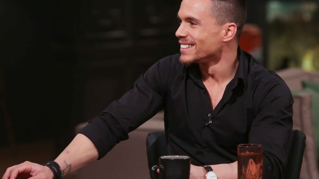 Λευτέρης Πετρούνιας: Ο έρωτας με τη Μιλλούση, η αμηχανία &amp; η απάντηση για το μέλλον της σχέσης τους