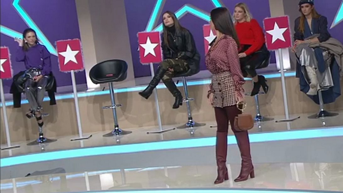 My Style Rocks
: Απίστευτος διάλογος on air! «Με λες ρουφιάνα μωρή;»