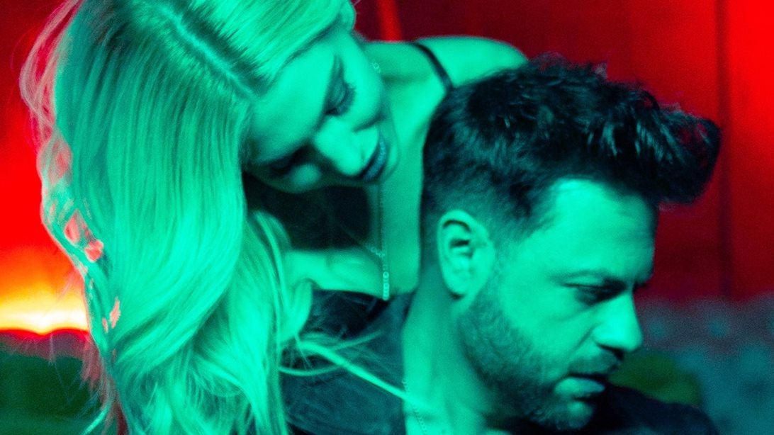 Βάλια Χατζηθεοδώρου και Πέτρος Πυλαρινός συμπρωταγωνιστούν στο νέο βίντεο κλιπ των &quot;Alcatrash&quot;