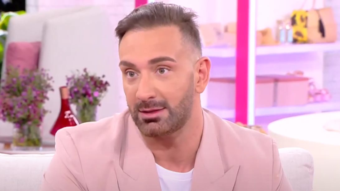 Νίκος Κοκλώνης: Όλη η αλήθεια για το «ναυάγιο» με την Ελένη Τσολάκη και τη Βάνα Μπάρμπα