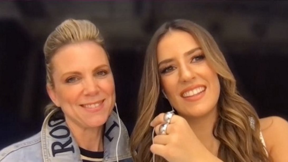 Η Silia Kapsis στο "J2US": "Κάνω διάδρομο και τραγουδάω παράλληλα για να έχω αντοχές"