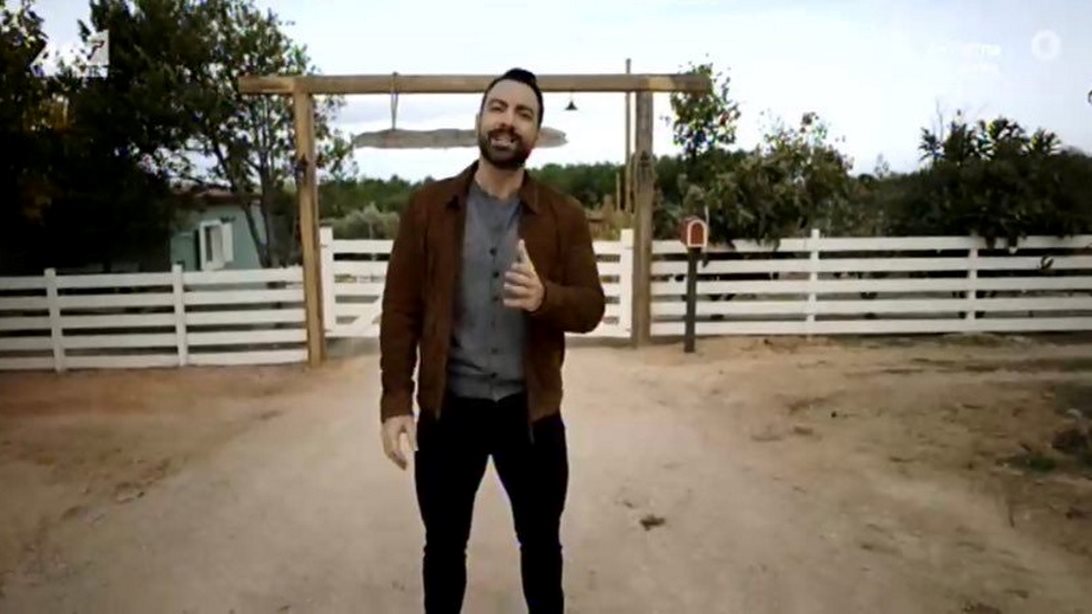 Πρεμιέρα για τη "Φάρμα" - Τα πρώτα λόγια του Σάκη Τανιμανίδη &amp; η είσοδος των πρώτων παικτών