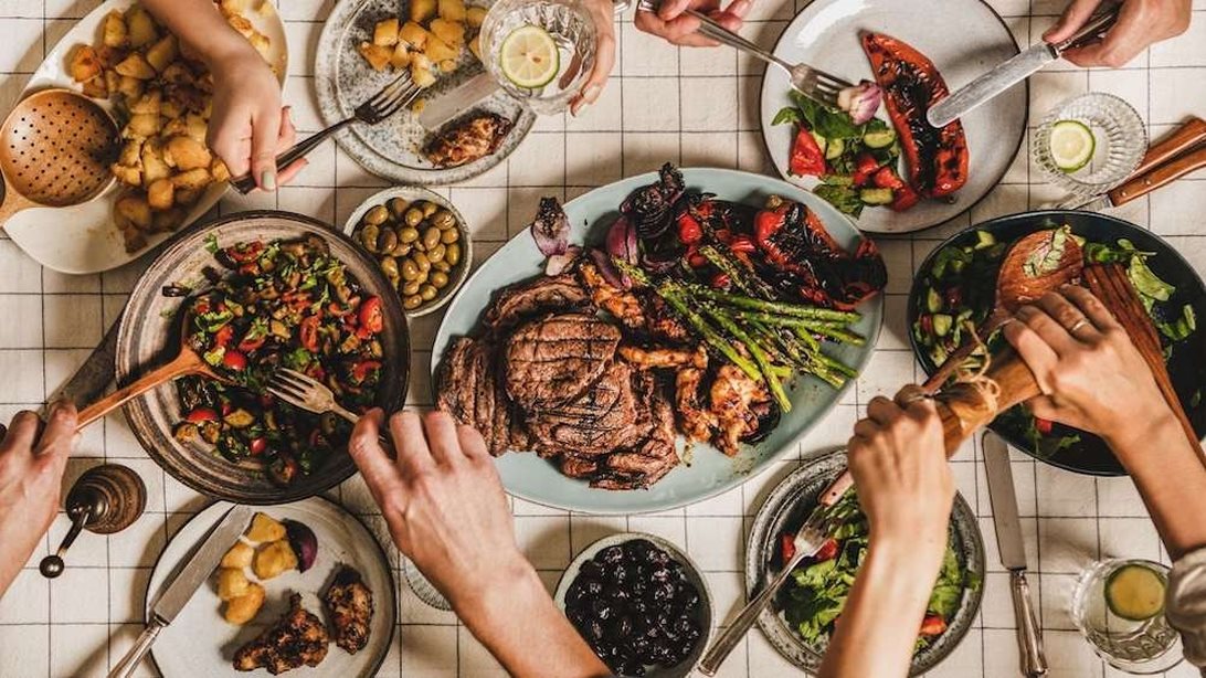 Tasty Awards 2024 x Esquire: Ποιο είναι το αγαπημένο σου εστιατόριο στην Αθήνα;