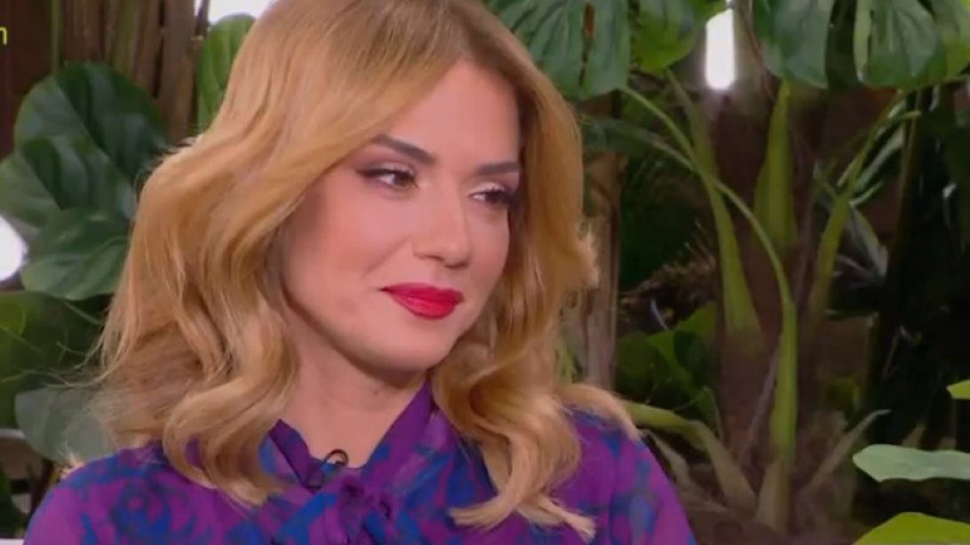 Βάσω Λασκαράκη: "Ήθελα πολύ να επιστρέψω αλλά δεν το έβλεπα να έρχεται - Έχουμε ωραίες παραγωγές φέτος, αλλά στην κωμωδία υπάρχει δυσκολία"