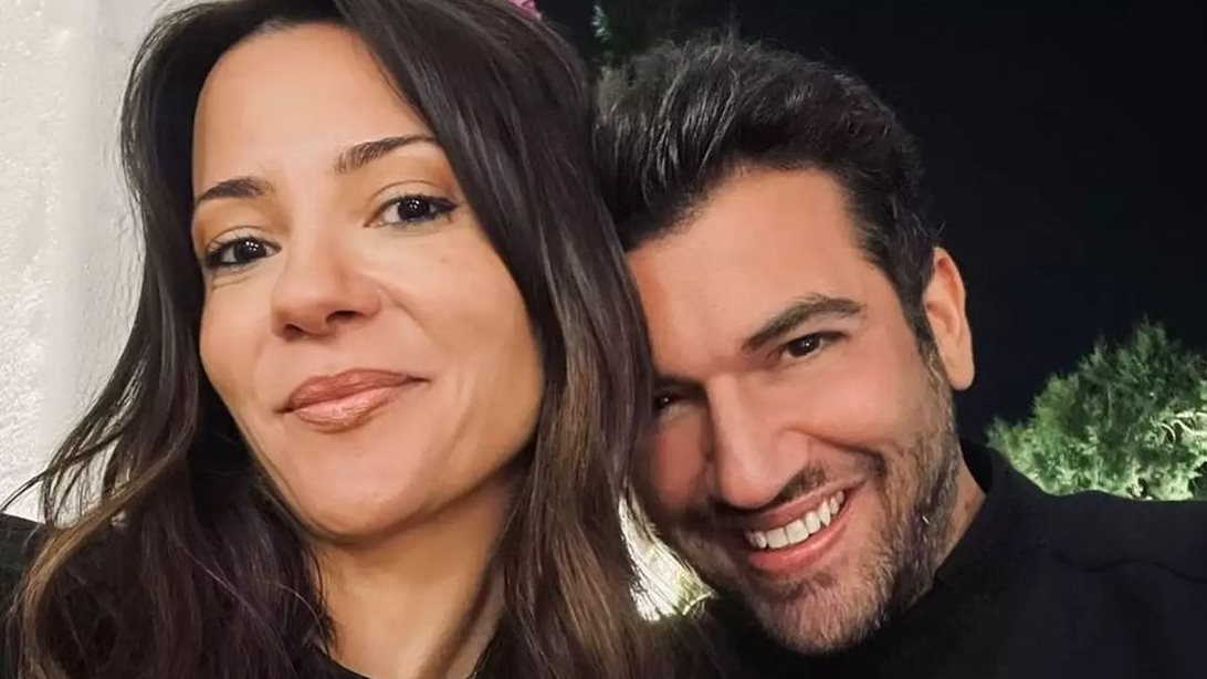 Ξένη Κωνσταντίνου: &quot;Ο Μάνος με ανέχεται η αλήθεια είναι - Κανένας άλλος δεν θα τα κατάφερνε&quot;