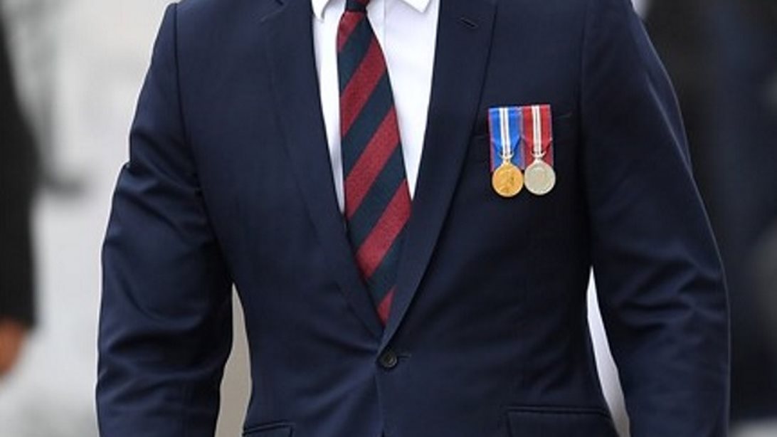 Πρίγκιπας William: Η αξιολάτρευτη πληροφορία που αποκάλυψε για τον πρίγκιπα Κάρολο
