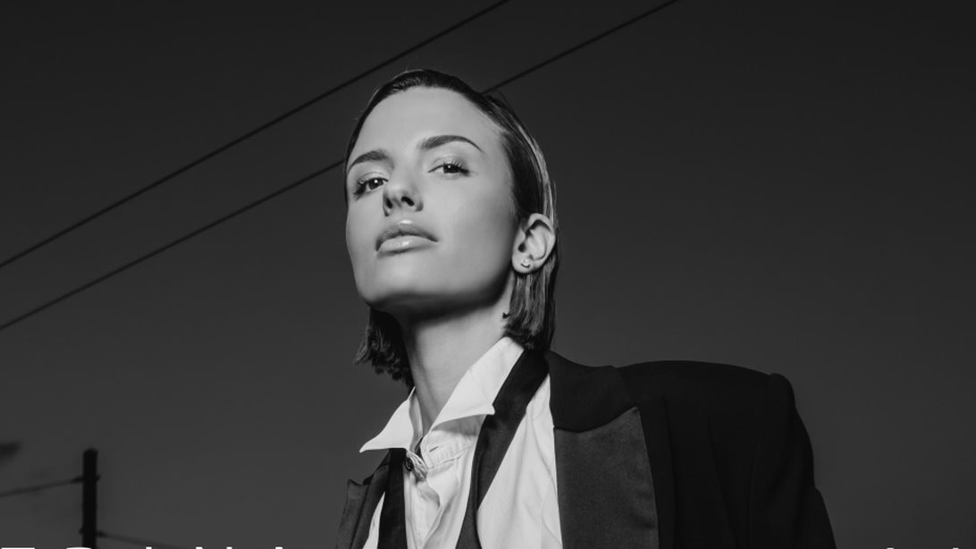 Μη ρωτάς τους άλλους | Η Κατερίνα Λιόλιου ερμηνεύει Γιάννη Πάριο 21 χρόνια μετά