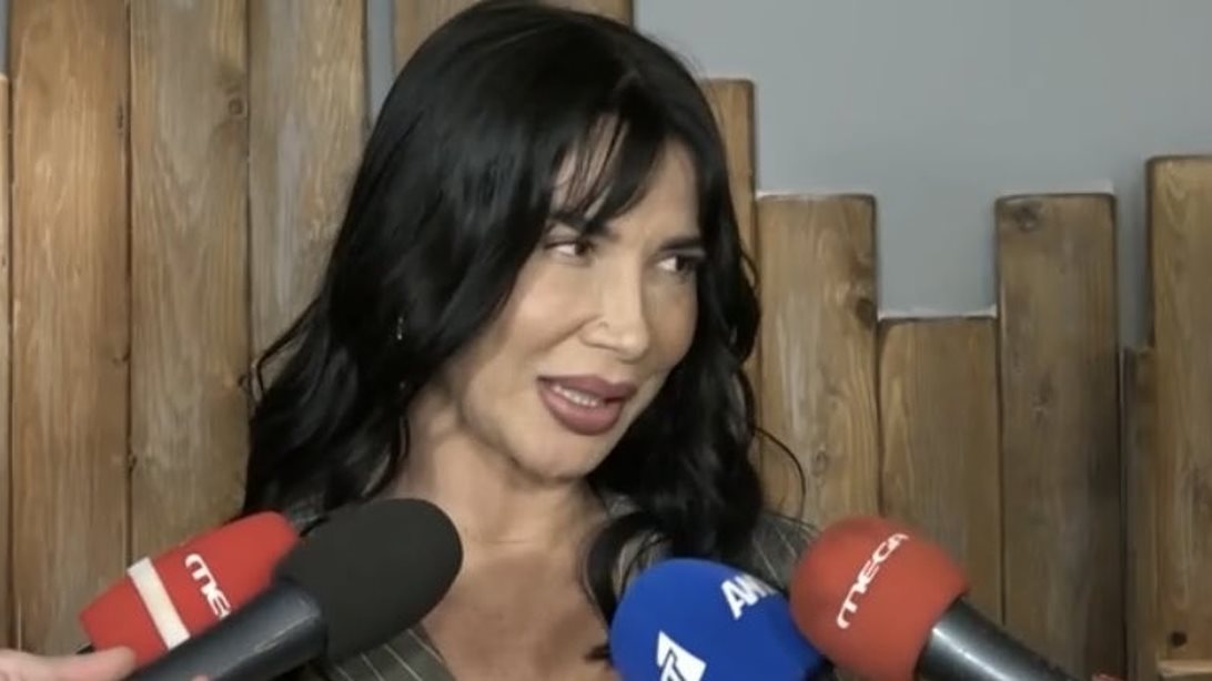 Πάολα: "Αν το φορέσει η μαμά μου, σίγουρα θα μου φύγουν τα μαλλιά αλλά για την Δέσποινα δεν μπορούμε να πούμε τίποτα"