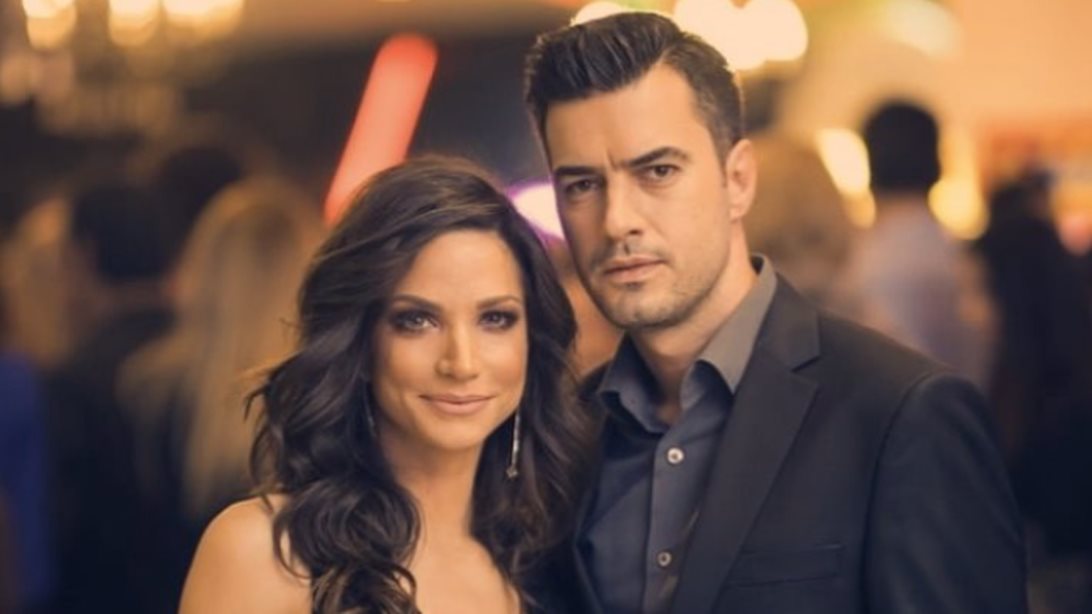 Γιάννης Τσιμιτσέλης: Φωτογραφίζει topless την Κατερίνα Γερονικολού
