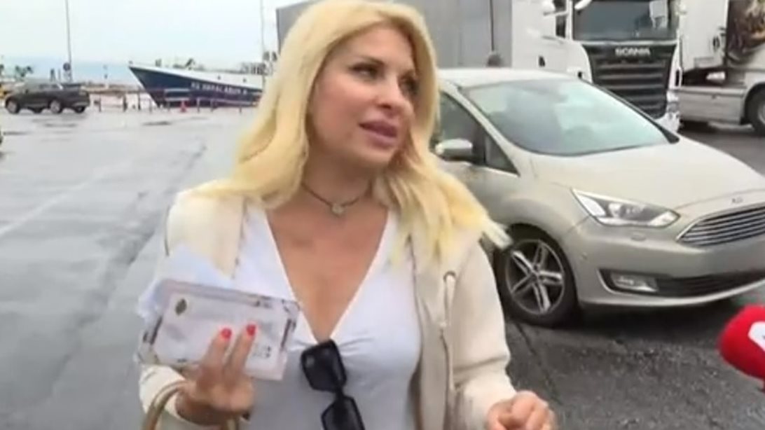 Η Ελένη Μενεγάκη για τις φημολογούμενες αλλαγές στην εκπομπή της: "Σε παρακαλώ γλυκιά μου"