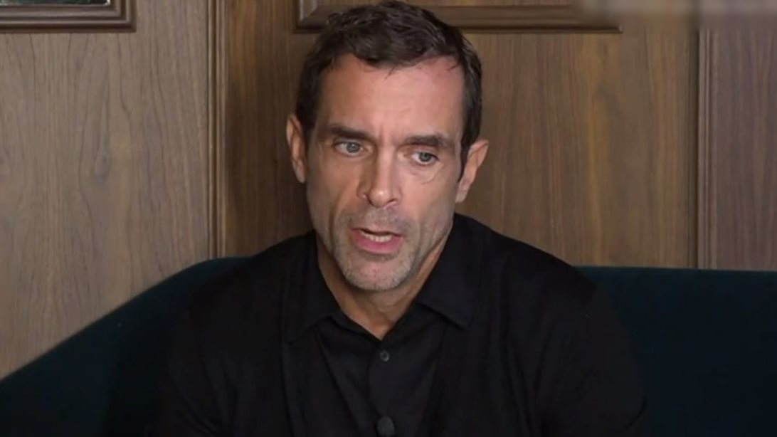 Κωνσταντίνος Μαρκουλάκης: "Δεν μπορείς να ασχολείσαι με την κακοποίηση και ταυτόχρονα να κακοποιείς δημοσίως άλλους ανθρώπους"