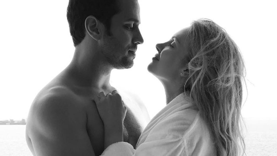 Χριστίνα Αλούπη &amp; Κωνσταντίνος Κέφαλος: Οι φωτογραφίες από το ταξίδι του μέλιτος στη Μύκονο