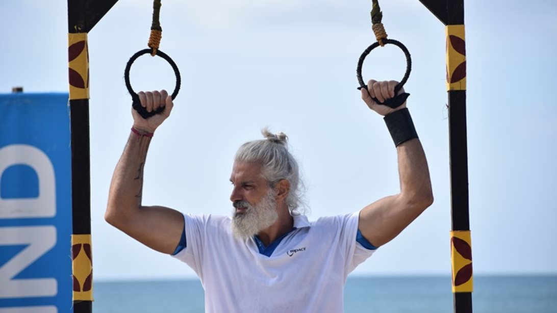 Nomads: Εκτός παιχνιδιού ο Μάνος Πίντζης: Το ιδιαίτερο δώρο που ζήτησε!