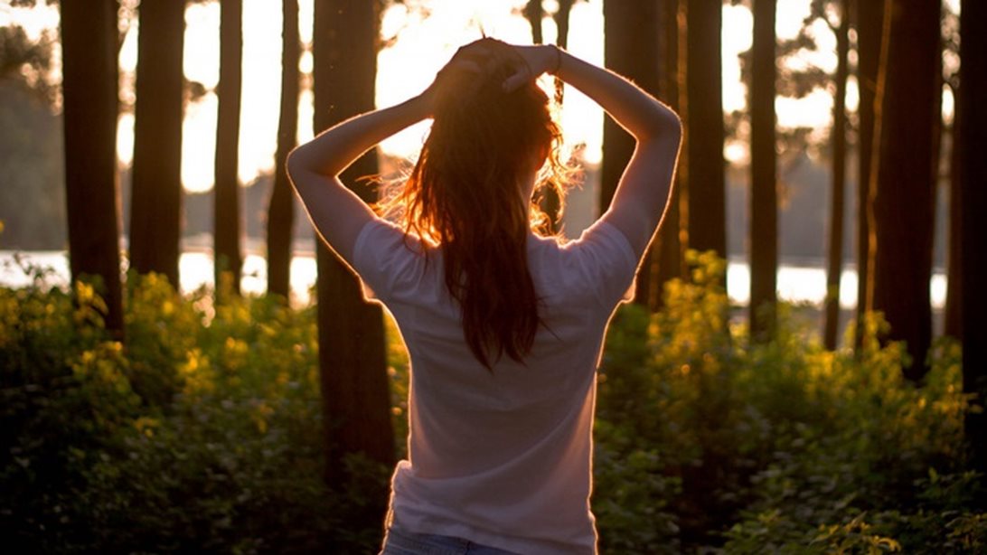Γιατί περιμένουμε το σαββατοκύριακο για να είμαστε ευτυχισμένοι: Μπήκαμε στη διαδικασία να σκεφτούμε πόσο χρόνο χάνουμε περιμένοντας να έρθει