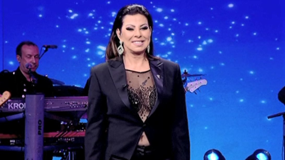 Άντζελα Δημητρίου: Η εμφάνιση στο Sunday Live και το παιχνίδι με το karaoke
