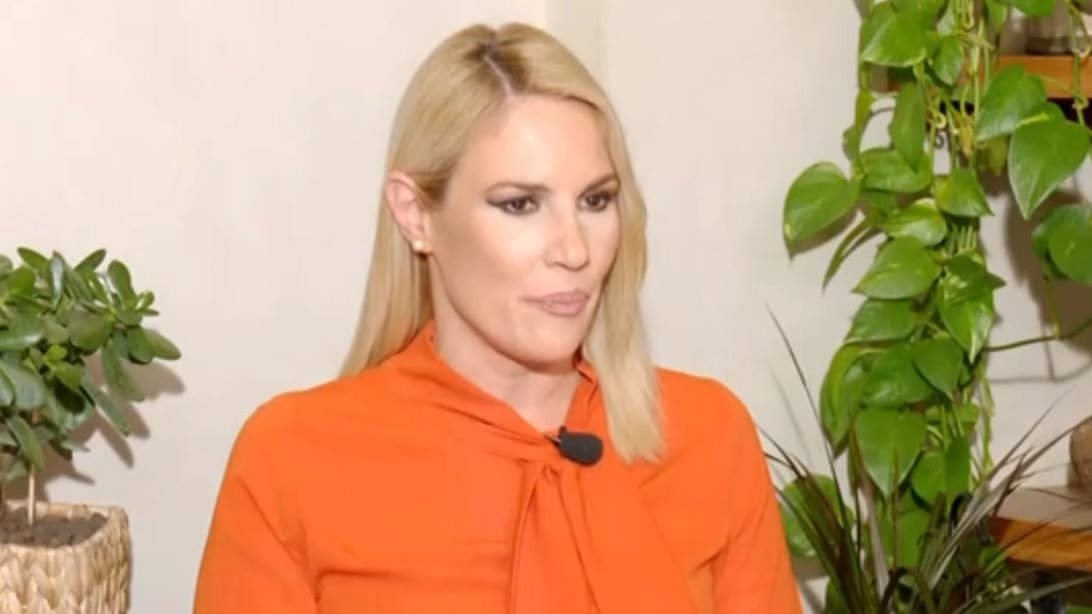 Ντόρα Κουτροκόη: "Δεν θέλω να θυμάμαι τη συνεργασία μου με τον ΣΚΑΪ, δε σκέφτηκε κανείς ότι μεγαλώνω ένα παιδί"