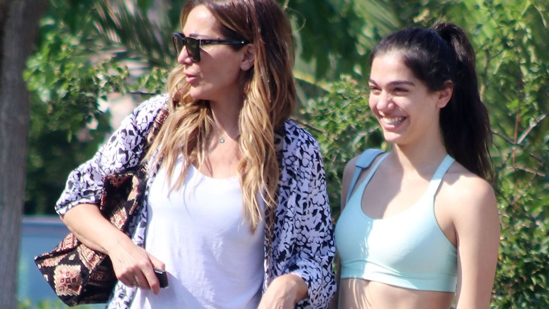 Δέσποινα Βανδή και Μελίνα Νικολαΐδη σε χαλαρές στιγμές