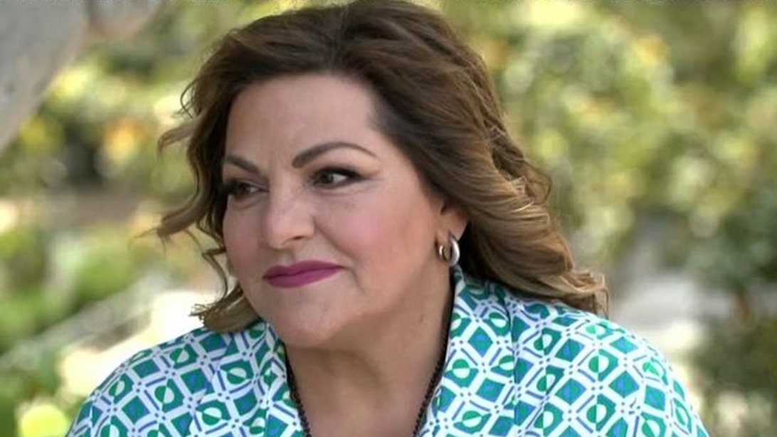 Η Βίκυ Σταυροπούλου σε μια διαφορετική συνέντευξή: &quot;Ήταν ένοχο μυστικό της οικογένειας&quot;