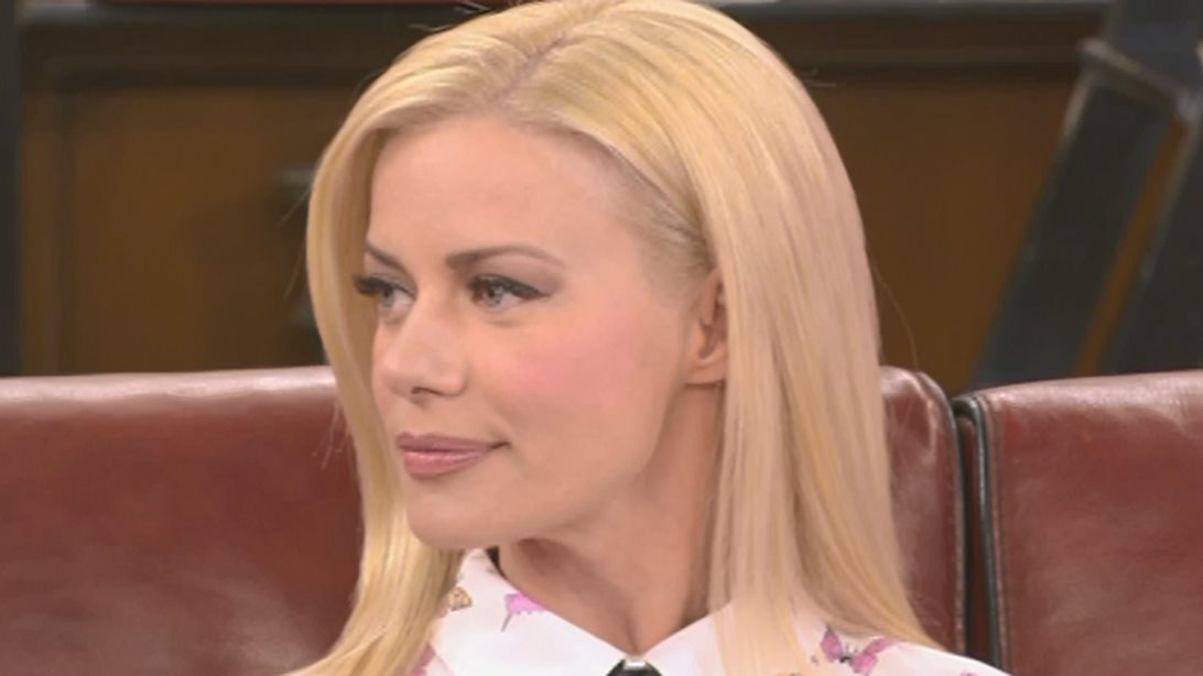 Ζέτα Μακρυπούλια: Οι αποκαλύψεις στη Γερμανού | Η απόρριψη λόγω εμφάνισης, ο χαρακτηρισμός της «ξινής» &amp; η συνεργασία με τον Χατζηγιάννη