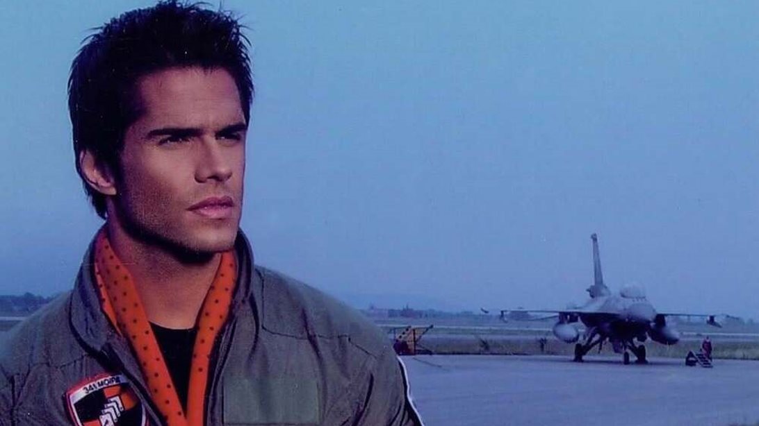 Ο Γιώργος Τσαλίκης σε στιγμιότυπα από τη θητεία του στην πολεμική αεροπορία