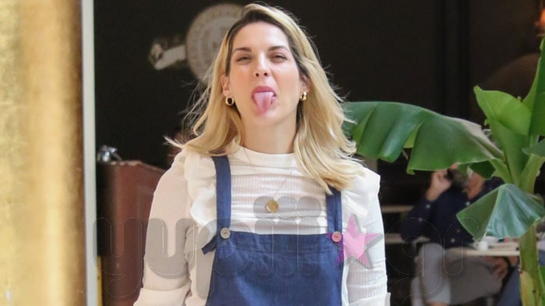 Μαντώ Γαστεράτου: Η εγκυμοσύνη της πάει πολύ! Δείτε την σε καθημερινές στιγμές με φουσκωμένη κοιλίτσα