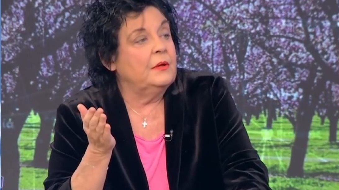 Η εξομολόγηση της Λιάνας Κανέλλη για την περιπέτεια της υγείας της: &quot;Μπαίνω στο νοσοκομείο και καταρρέω&quot;